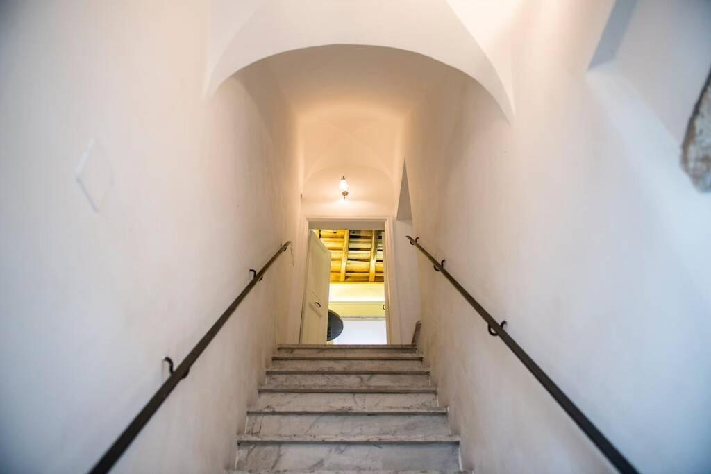Colosseum/Panisperna Nina Apartament With Terrace Rom Eksteriør billede