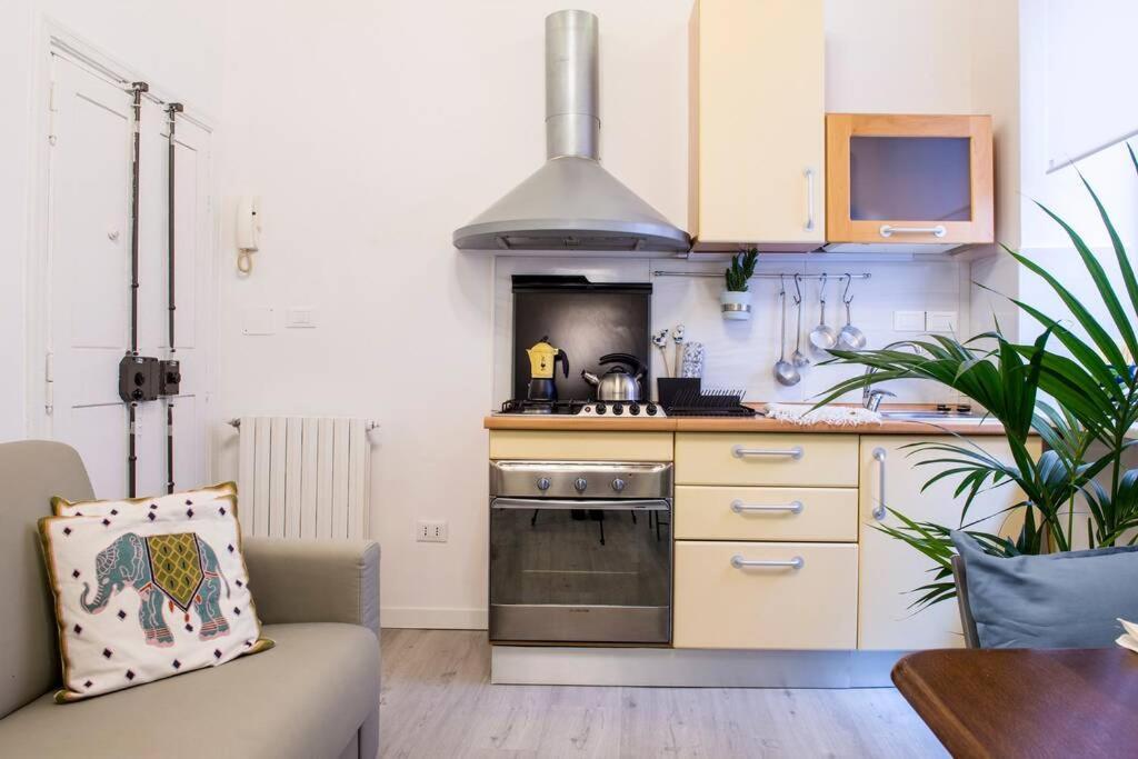 Colosseum/Panisperna Nina Apartament With Terrace Rom Eksteriør billede